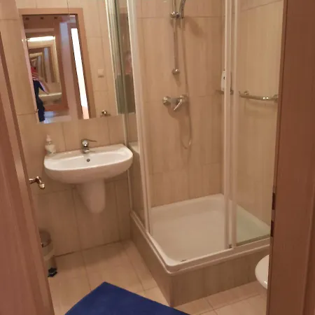 Kata Apartman Apartment
